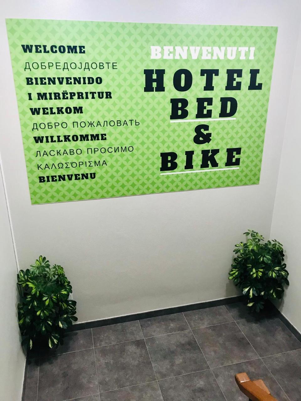 Hotel Bed & Bike Cesena Exterior foto